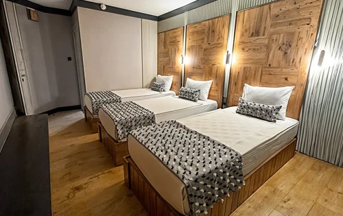 Jura Hotels Ada Beach